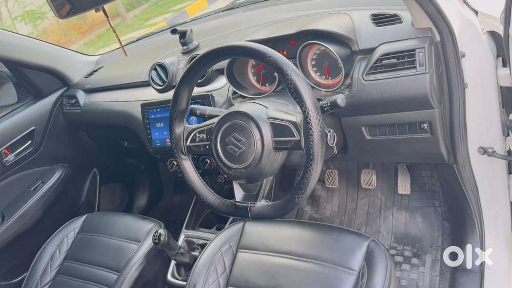 Maruti Suzuki Swift Vvt Vxi, 2021, Petrol
