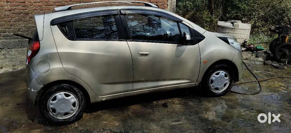 Chevrolet Beat Lt टॉप मॉडल डीजल 25 माइलेज  नए टायर और बैटरी फैमिल Car