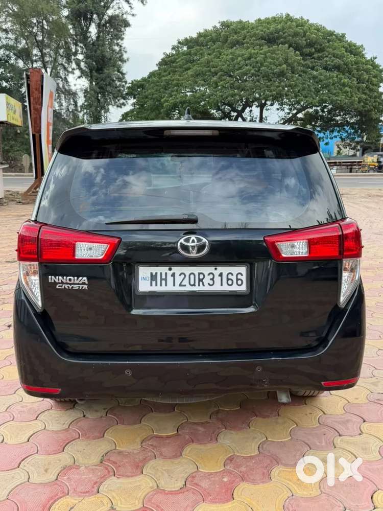 Toyota Innova Crysta 2.4 G Mt 7 Str, 2018, Diesel
