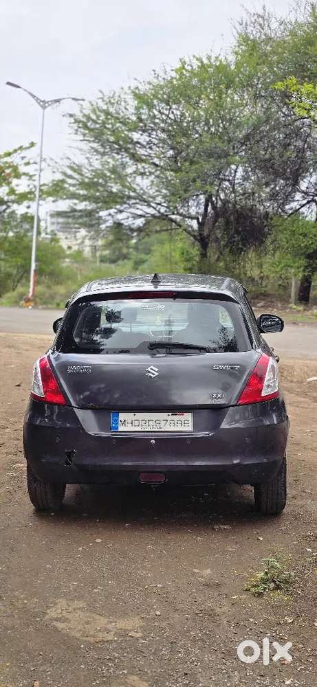 Maruti Suzuki Swift 2015 Petrol 80000 Km Driven