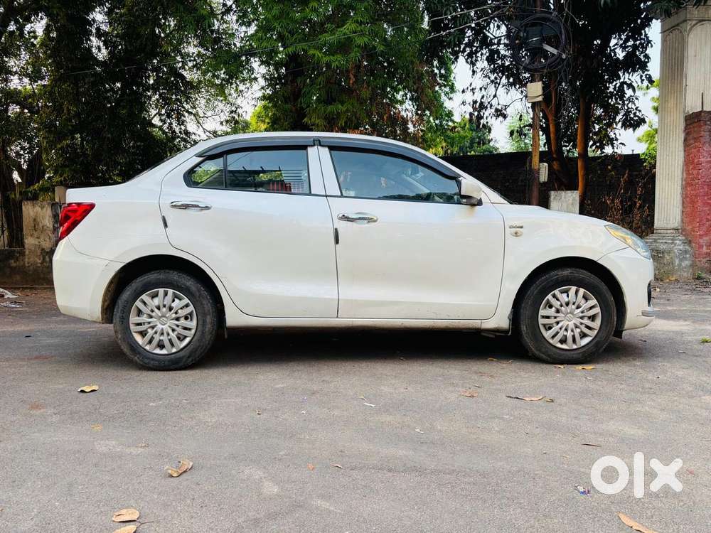 Maruti Suzuki Swift Dzire Ldi Optional, 2017, Diesel