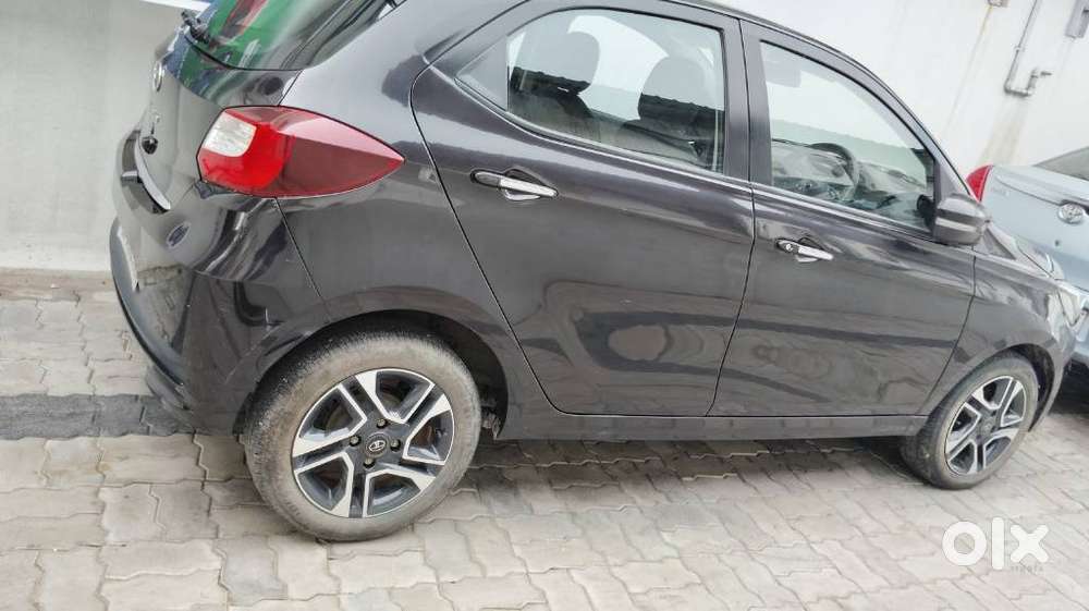 Tata Tiago Xz Plus, 2023, Petrol