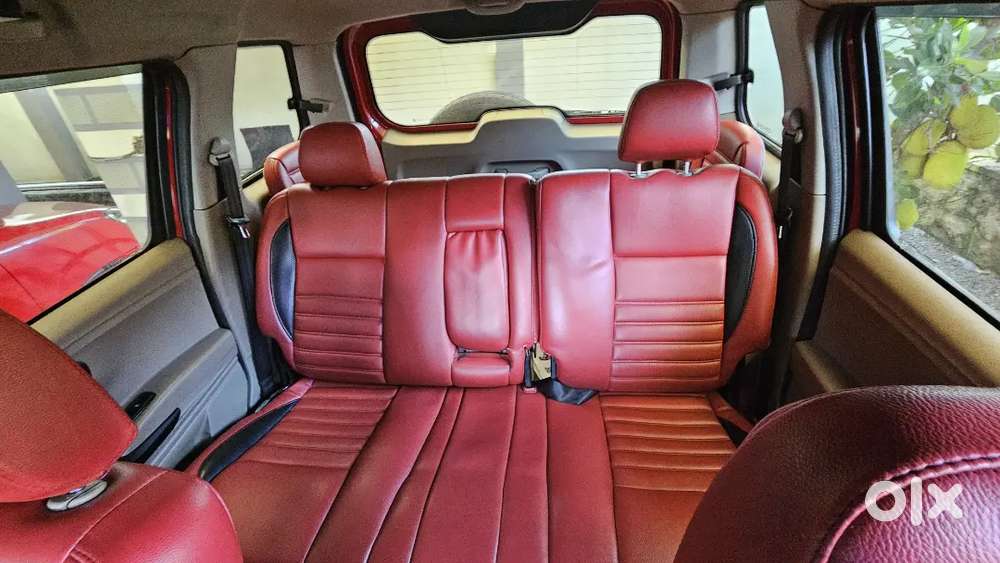 Mahindra Tuv 300 2017