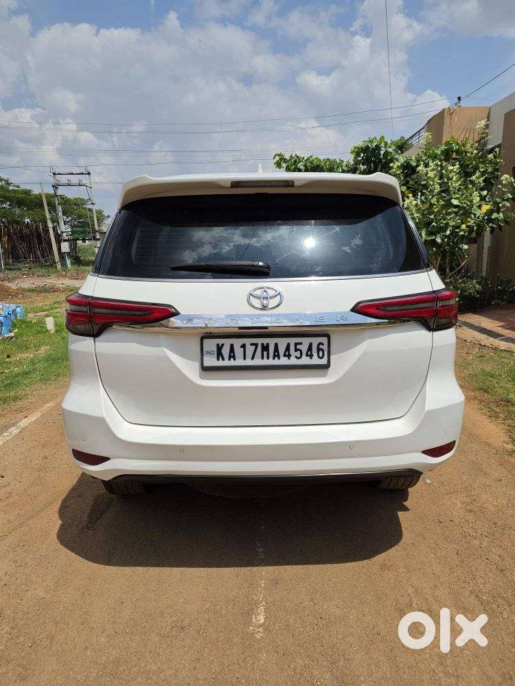 Toyota Fortuner 4x2 Mt 2.8 Diesel, 2021, Diesel