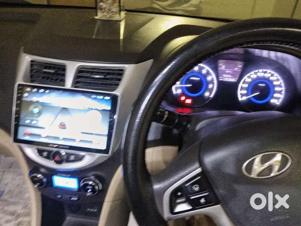 Hyundai Verna Sx 2012