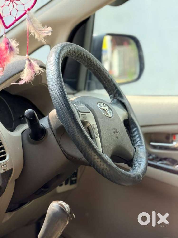 Toyota Innova 2.5 Z Diesel 7 Seater, 2013, Diesel