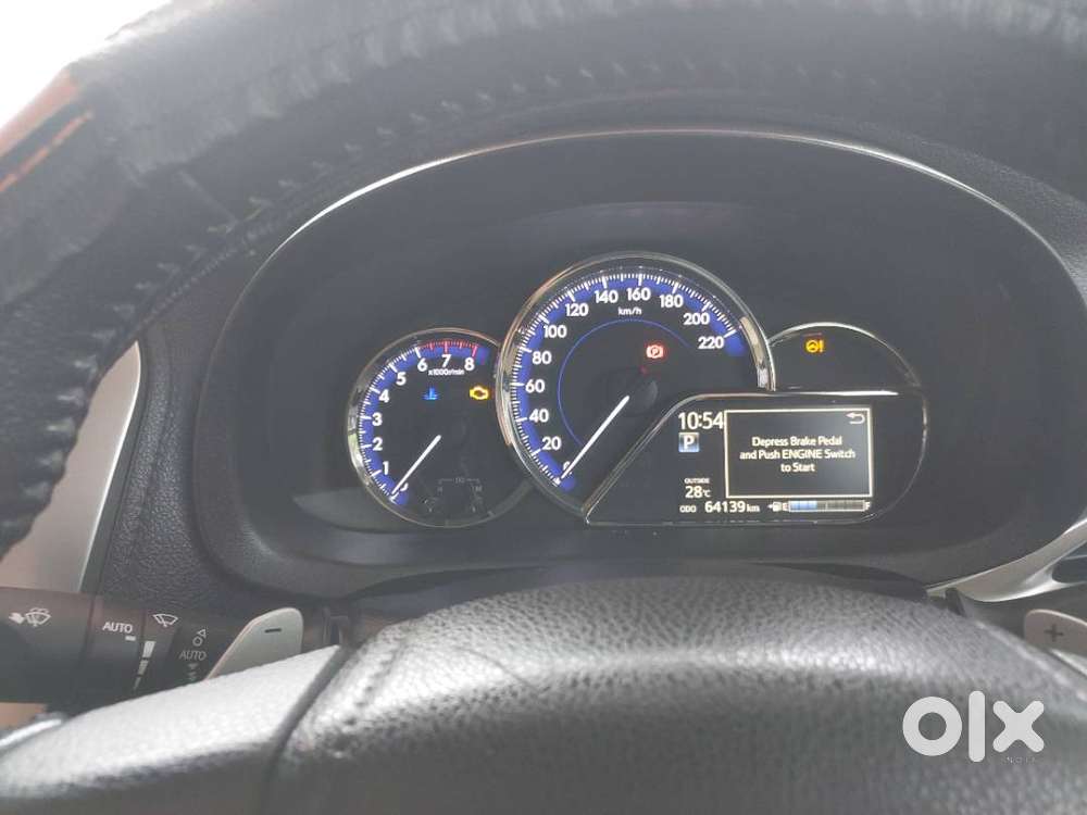 Toyota Yaris Full Option