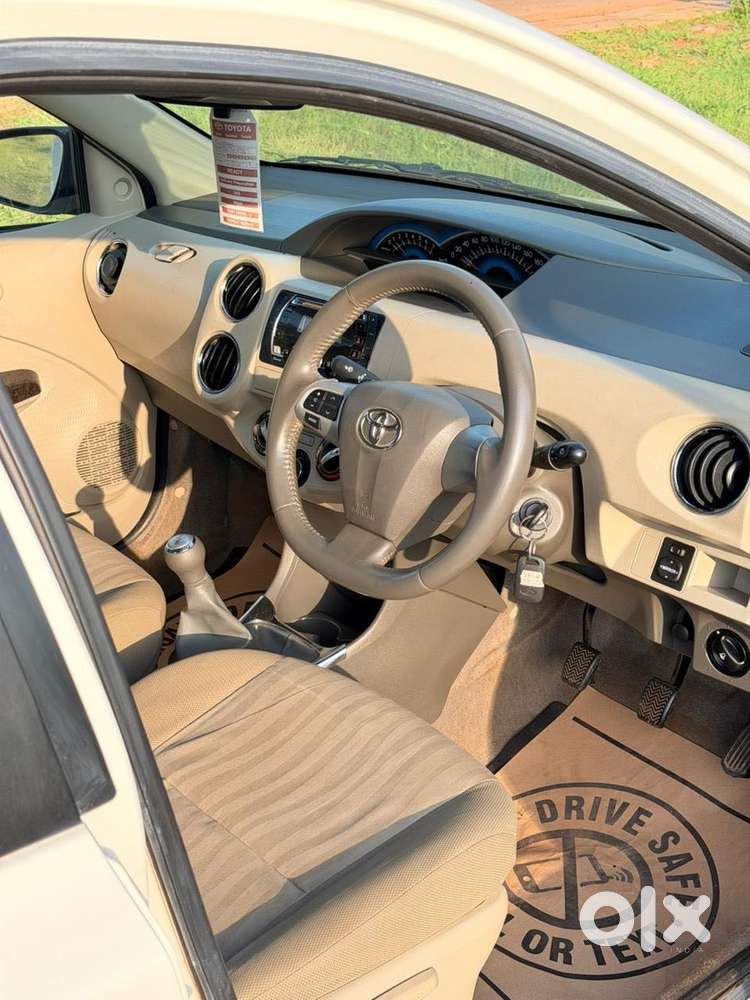 Toyota Etios 1.5 Vx, 2017, Petrol