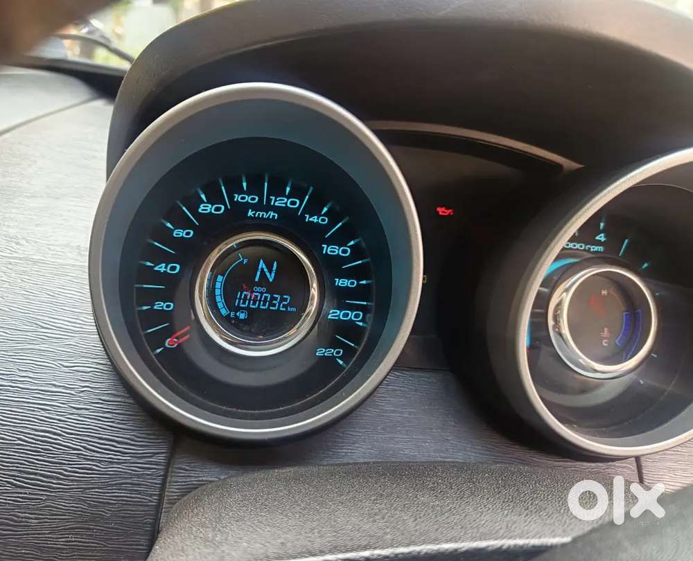 Mahindra Xuv500 2018 Diesel 100000 Km Driven