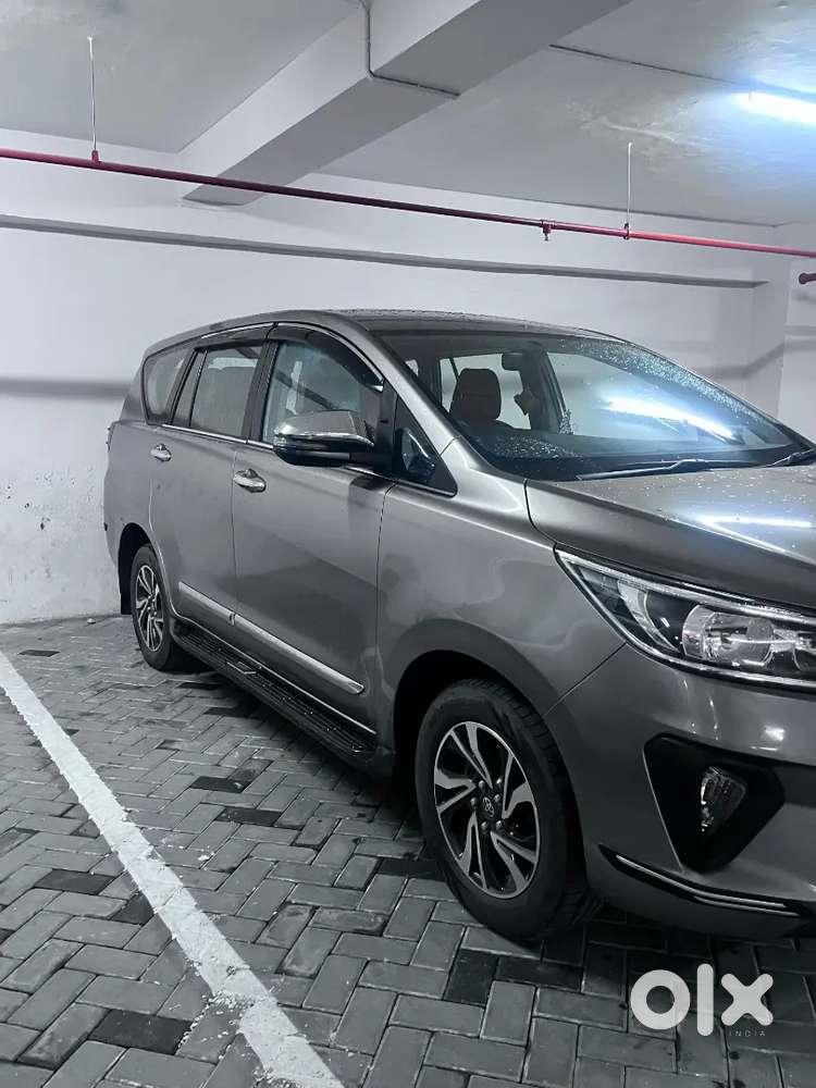 Toyota Innova 2021 Diesel 77000 Km Driven