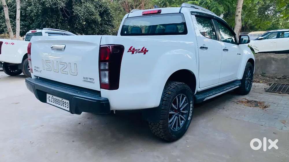 Isuzu V-cross 2020 Camper