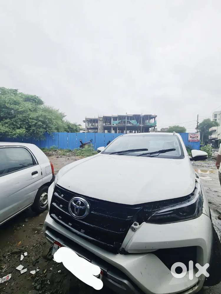Toyota Fortuner Diesel 2024