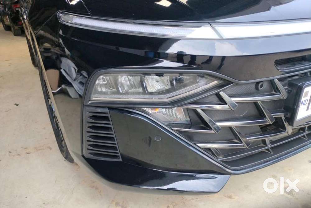 Hyundai New Verna 2024 Petrol Well Maintained