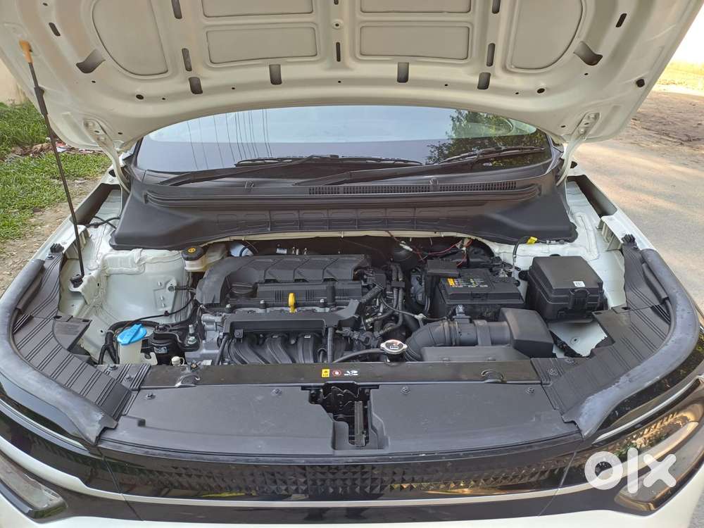 Kia Carens 1.5 Premium 7 Str, 2023, Petrol