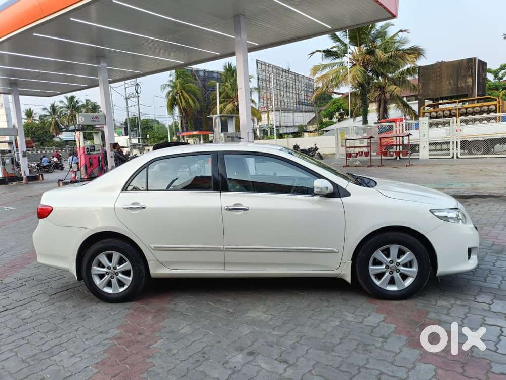 Toyota Corolla Altis 2010-2013 Diesel D4dj, 2011, Diesel