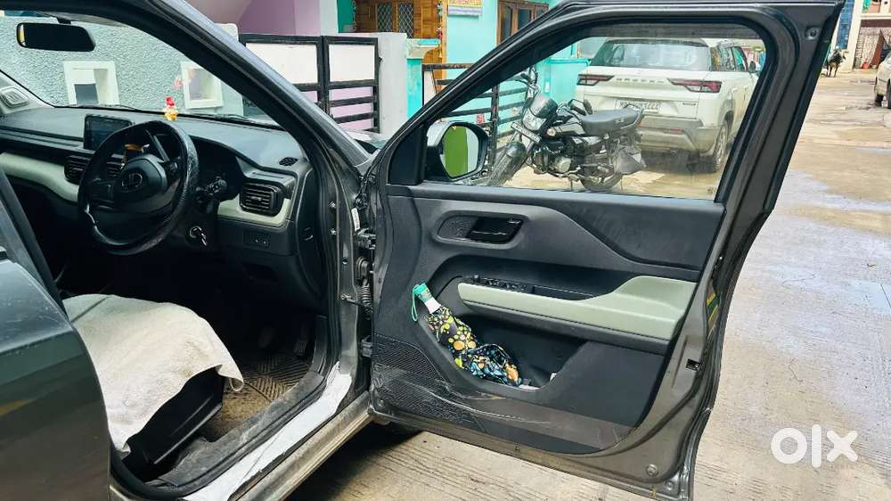 Tata Punch Adventure 2024 P Year: 2024 - Fuel: Petrol - Tretrol Manual