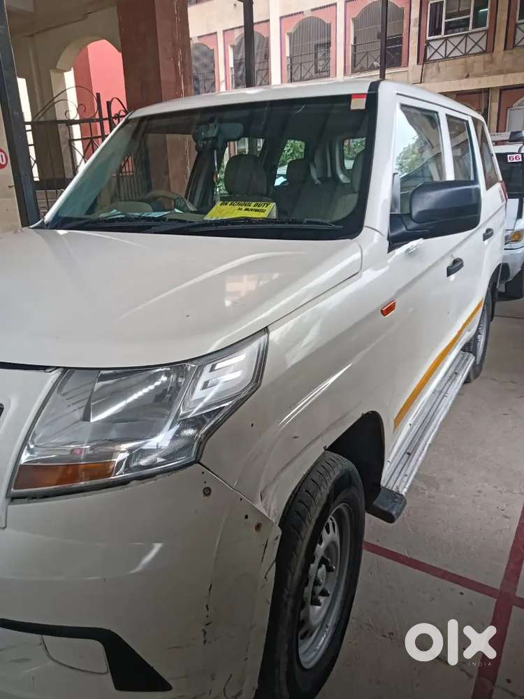 Mahindra Tuv 300 Plus 2018