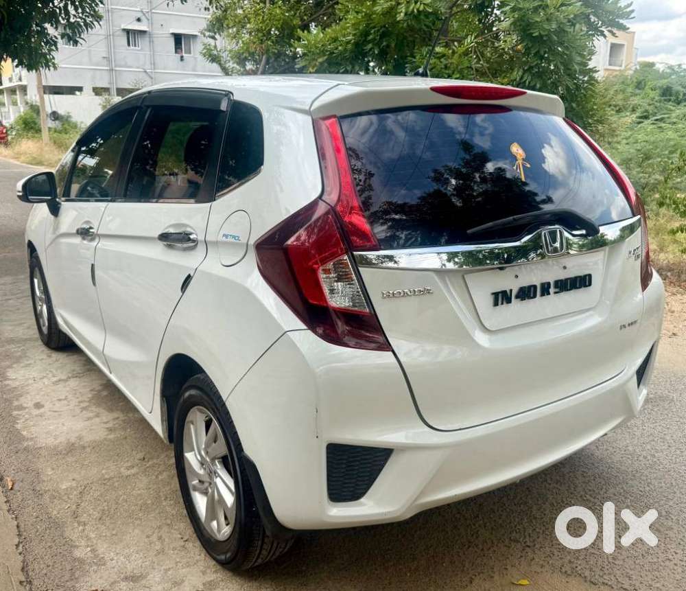 Honda Jazz V Automatic, 2016, Petrol