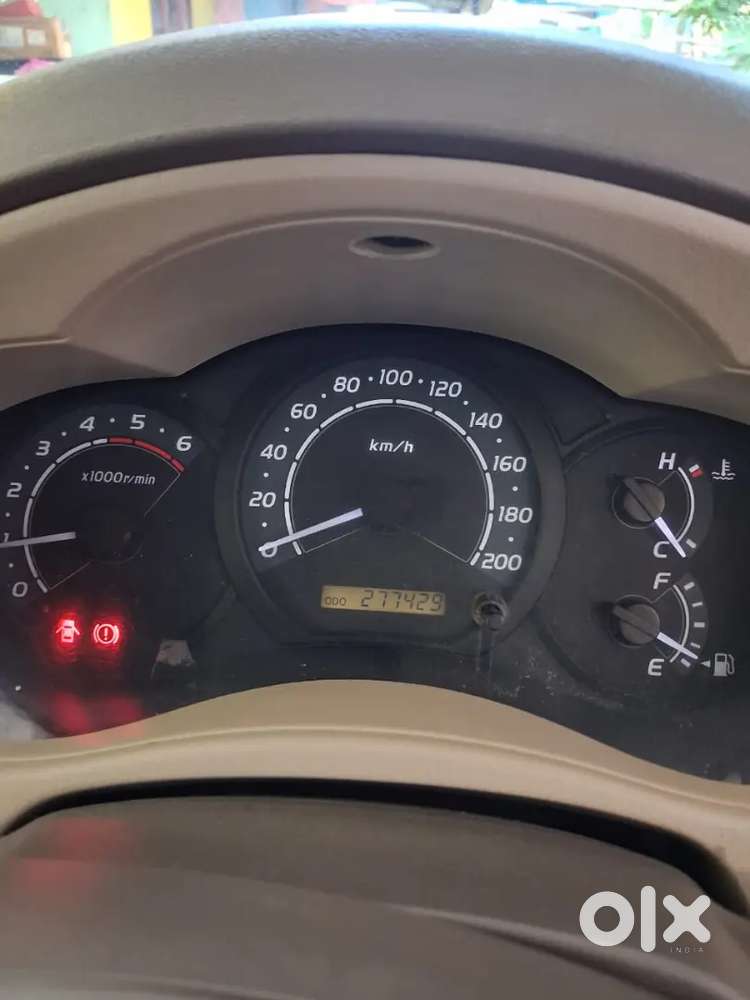 Toyota Innova 2.5 E 2007