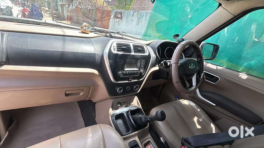 Mahindra Diesel Automatic 2016 Car