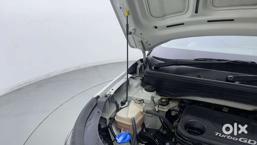 Hyundai Venue S (o) 1.0 Turbo Mt, 2023, Petrol