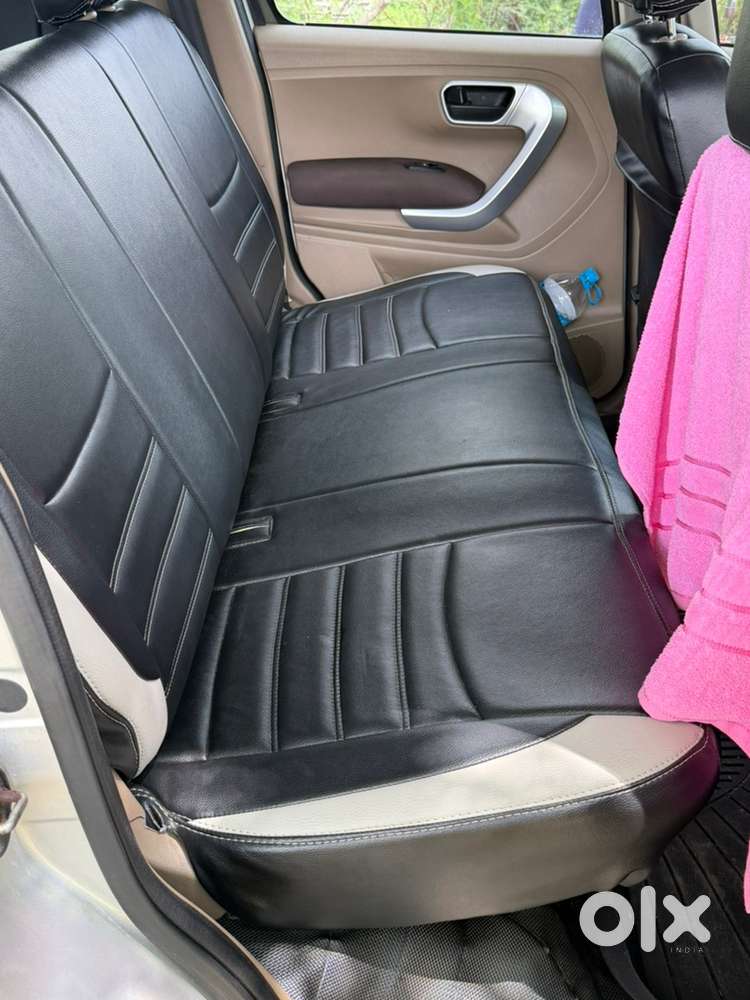 Mahindra Tuv 300 2018 Diesel Suv