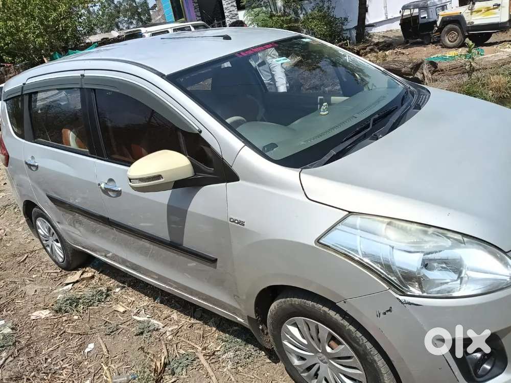 Maruti Suzuki Ertiga 2015 Diesel 180000 Km Driven