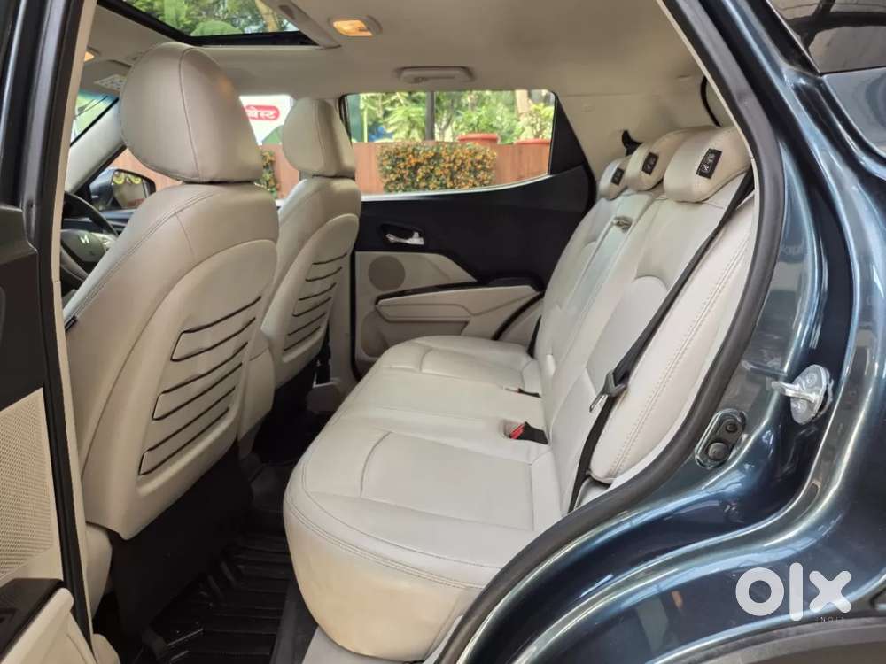 Mahindra Xuv300 W8 Option Diesel, 2022, Diesel