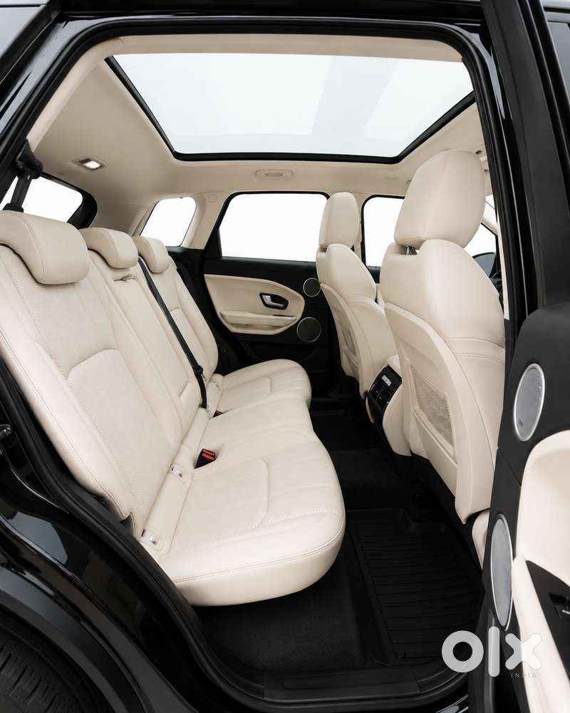 Range Rover Evoque Hse 2.2  2018  Luxury Suv  Santorini Black