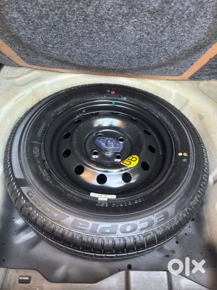 Maruti Suzuki Dzire 1.2 Zxi Amt, 2019, Petrol