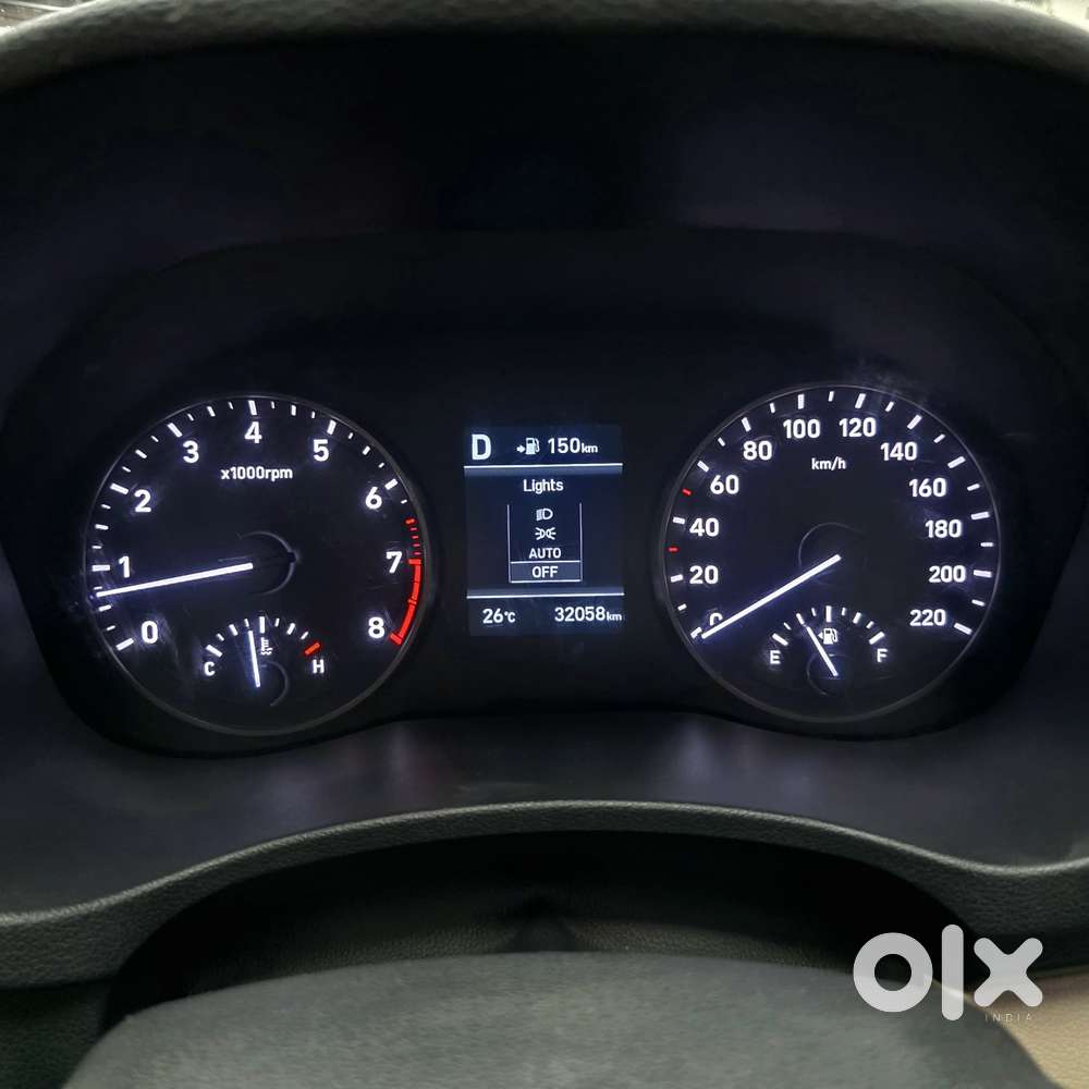 Hyundai Verna 1.6 Sx (o) Vtvt, 2018, Petrol