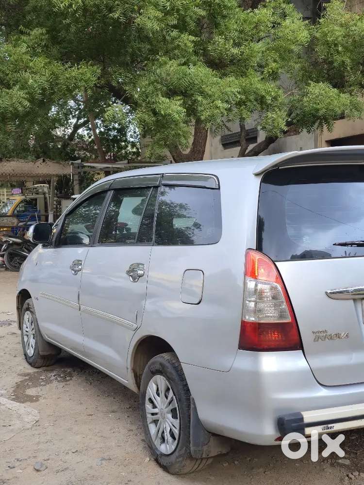 Toyota Innova 2009 Diesel Well Maintained