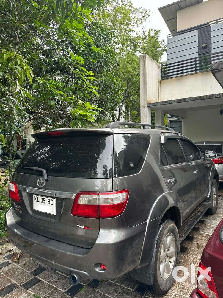 Toyota Diesel Manual 2010 4*4