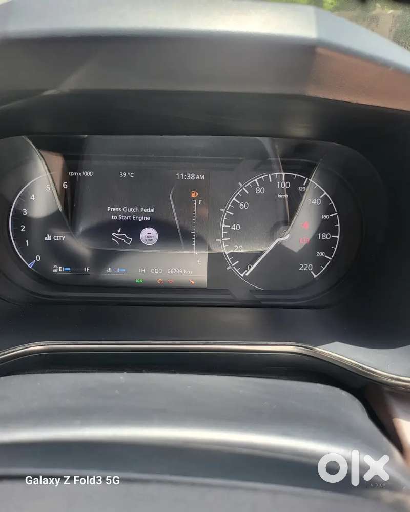 Tata Safari 2022