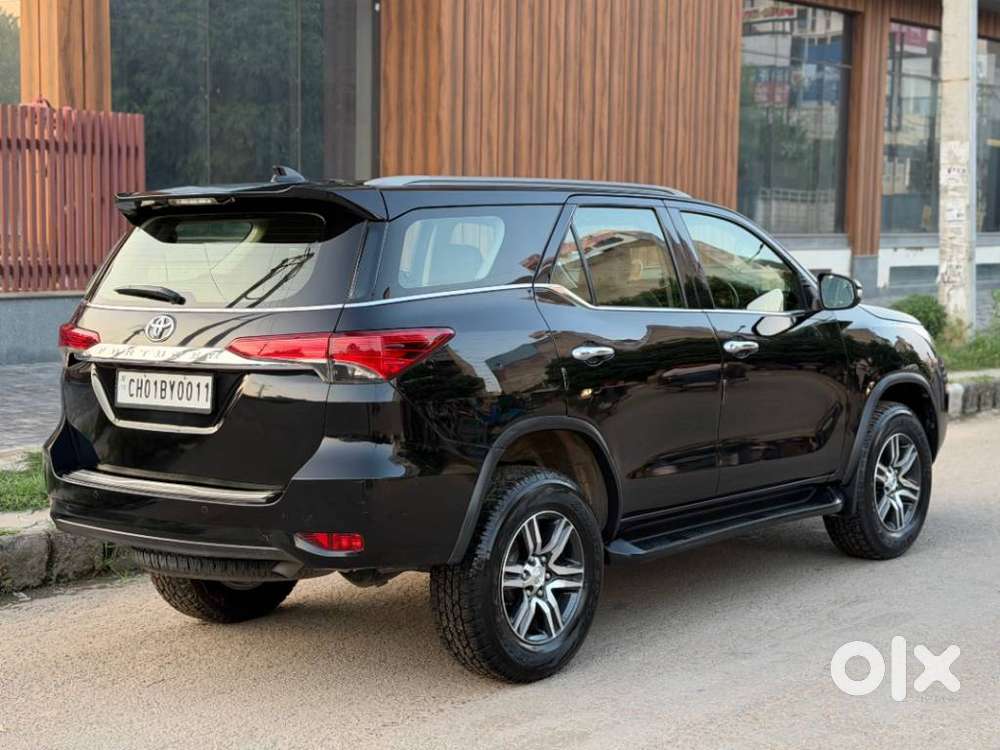 Toyota Fortuner 3.0 4x2 Automatic, 2019, Diesel