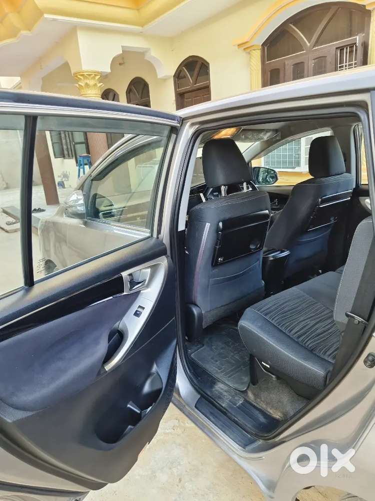 Toyota Innova Crysta 2019 Diesel Manual