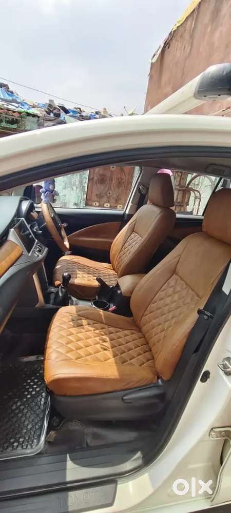 Toyota Innova Crysta 2017