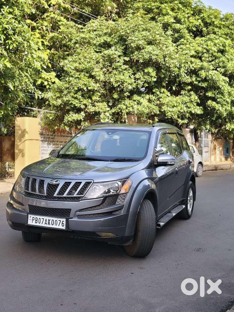 Mahindra Xuv500 W8 Dual Tone, 2013, Diesel