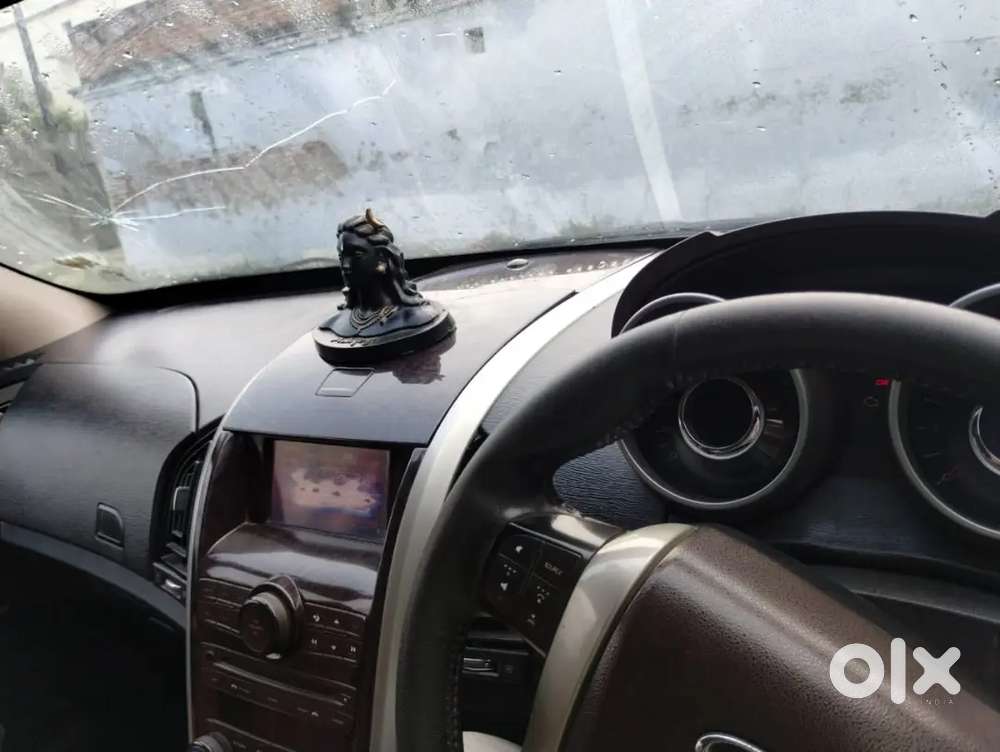 Mahindra Xuv500 2014