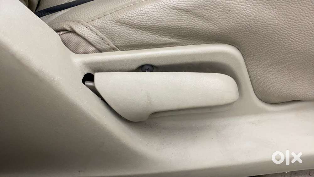 Maruti Suzuki Swift Dzire Vxi 1.2, 2014, Petrol