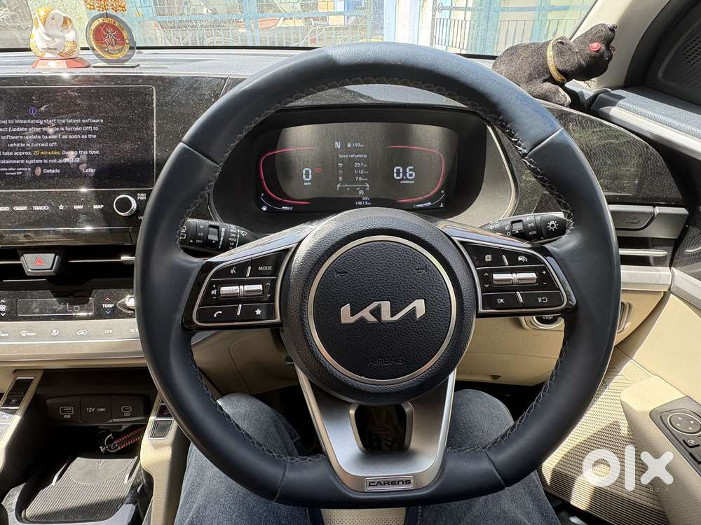 Kia Carens 1.5 Luxury Plus Turbo Dct 7 Str, 2023, Petrol