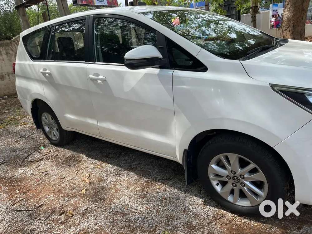 Toyota Innova Crysta Diesel 2018 - Automatic