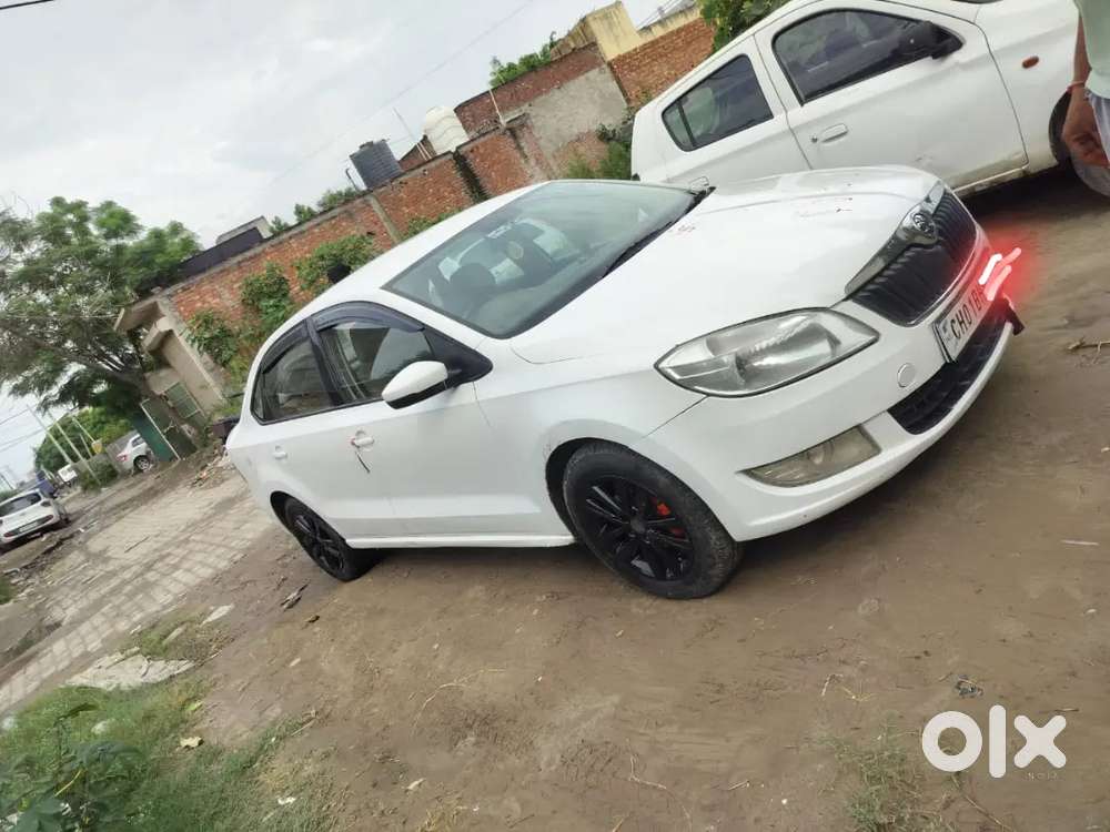 Skoda Rapid 1.5 Ambition 2016
