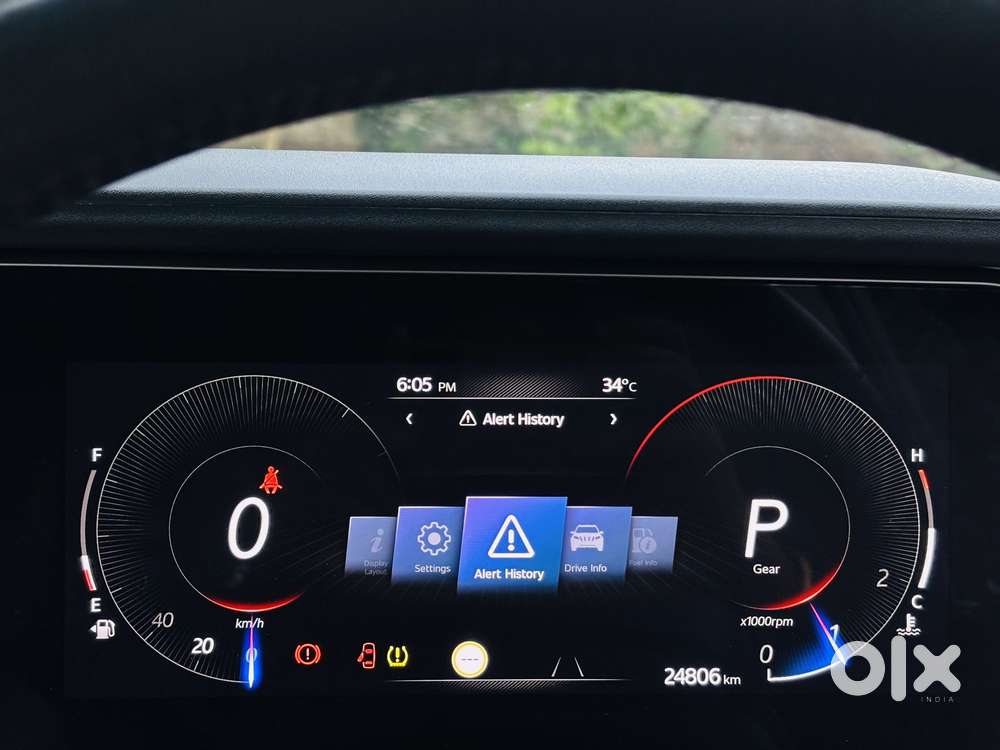 Mahindra Xuv700 Ax7l 6 Str At, 2024, Diesel