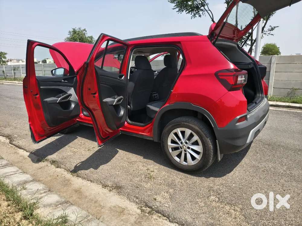 Skoda Kylaq 2025 Petrol 9500 Km Driven