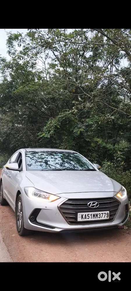 Hyundai Elantra 2018 Petrol Well Maintained