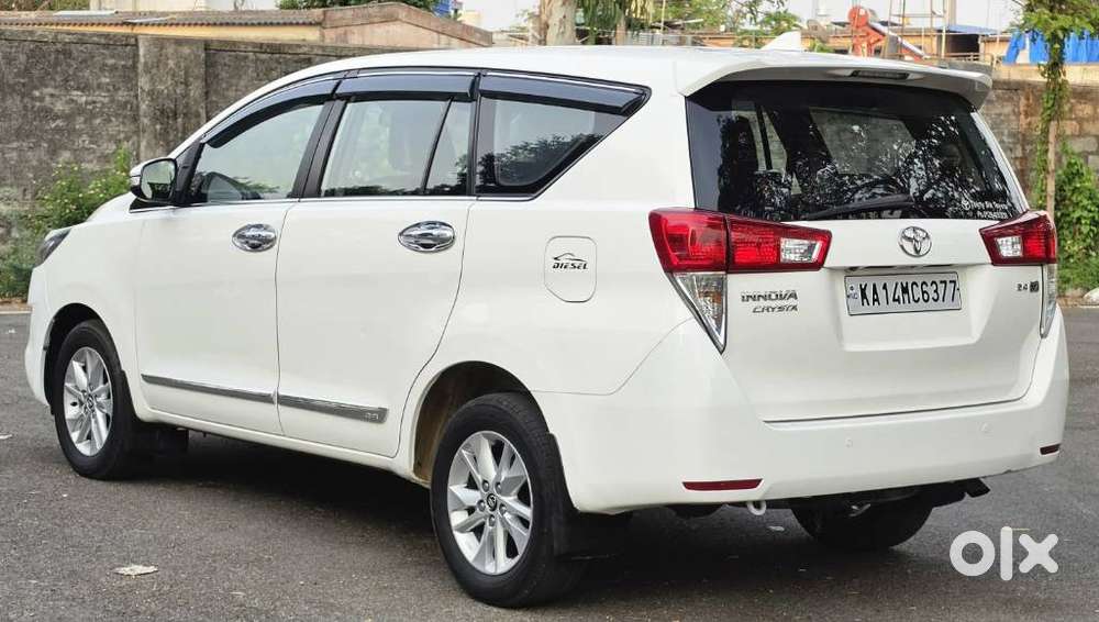 Toyota Innova Crysta 2.4 V, 2017, Diesel