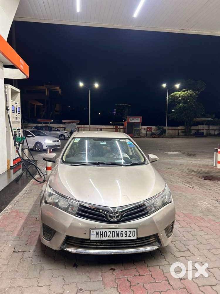 Toyota Corolla Altis 2015