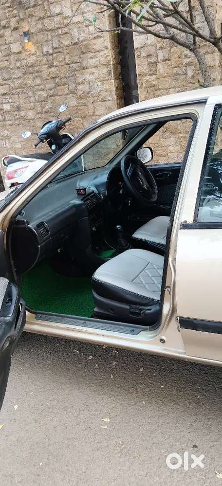 Maruti Suzuki Esteem 2000