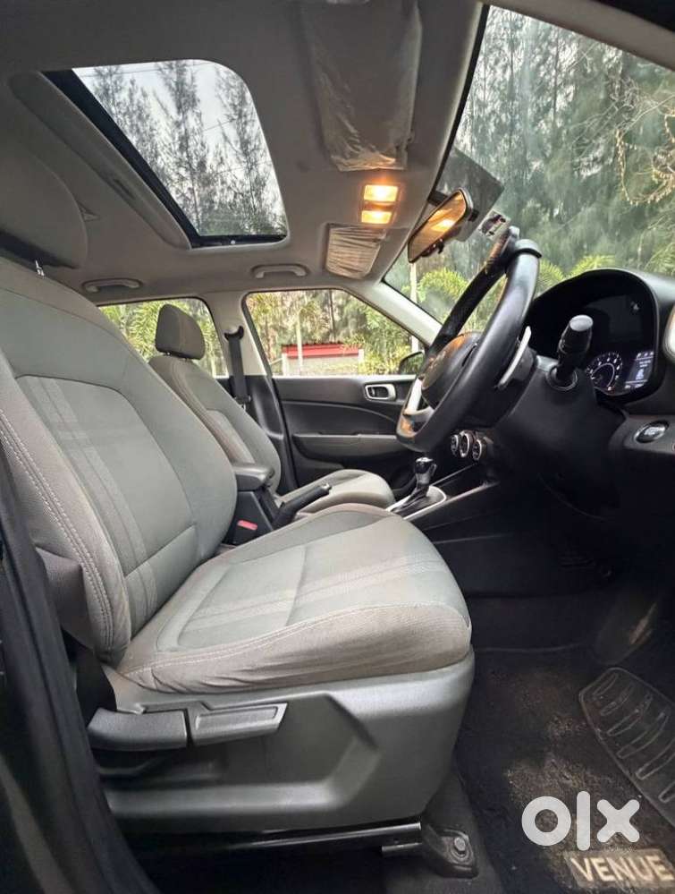 Hyundai Venue, 2021, Petrol